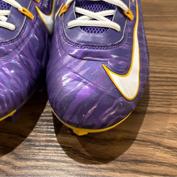 Size 11 Nike Vapor Edge 360 VC Carbon LSU Tigers PE Football Cleats - SAMPLE main image 13